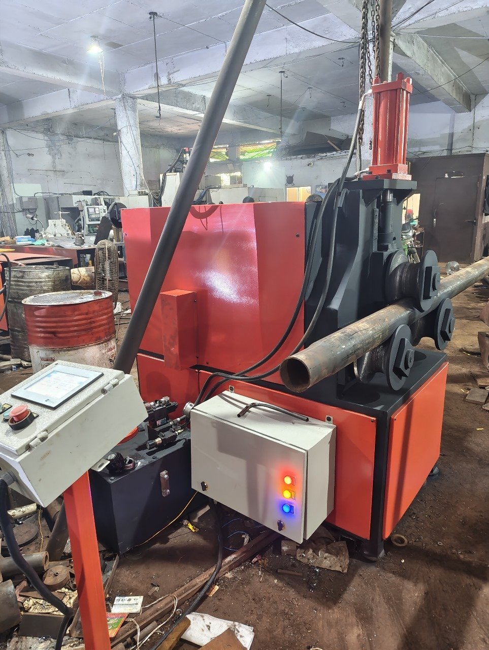 HEAVY DUTY TUBE AND PIPE BENDING MACHINE